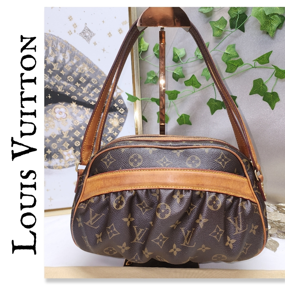 Louis Vuitton Brown Monogram Canvas Shoulder Bag with Tan Leather Trim